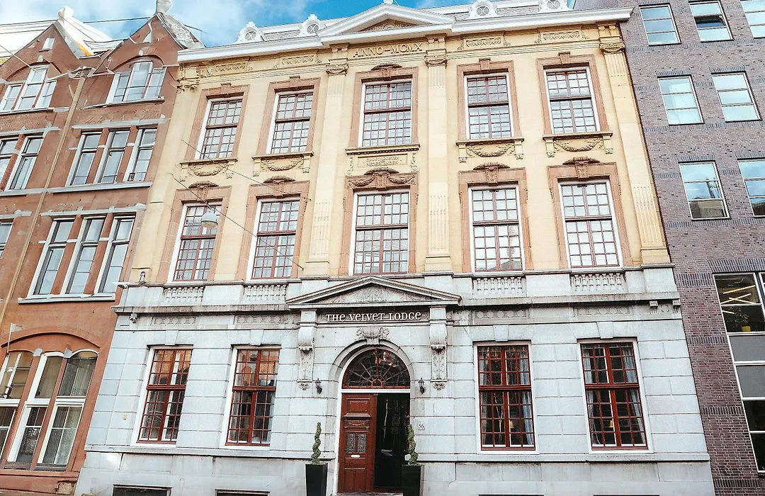 Dutch Golden Hotel-1